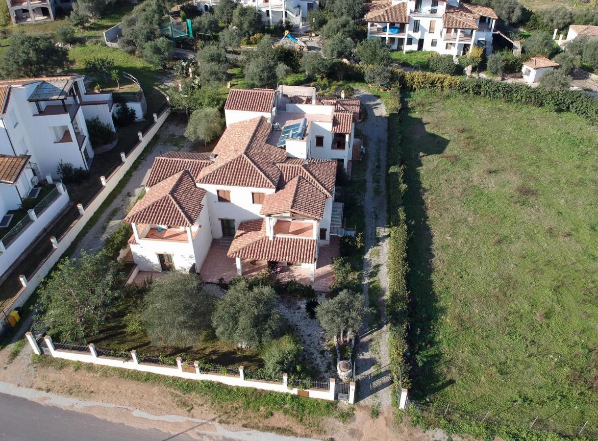Appartamenti Torre Di Bari 巴里萨尔多 外观 照片