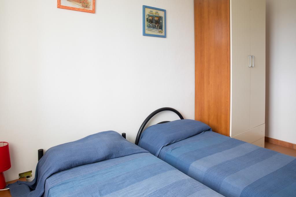 Appartamenti Torre Di Bari 巴里萨尔多 外观 照片