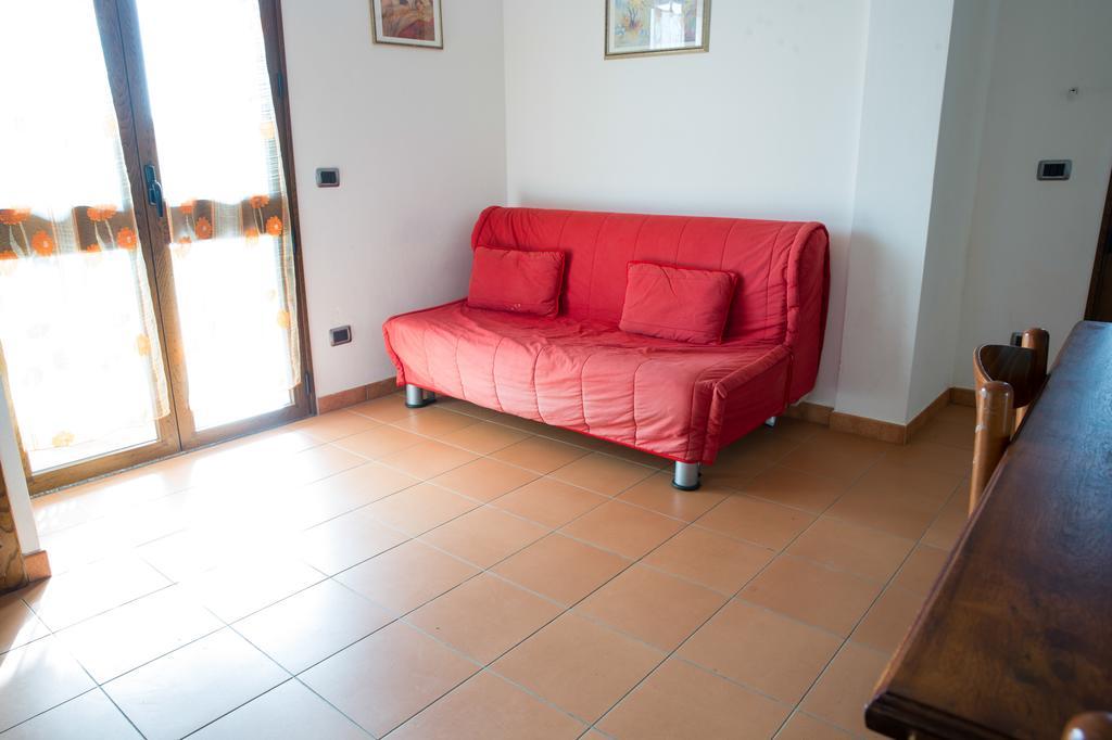 Appartamenti Torre Di Bari 巴里萨尔多 外观 照片